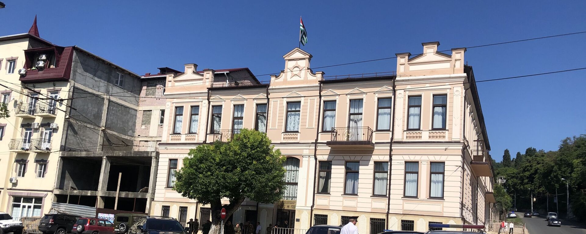 Здание Верховного суда Абхазии, 19 сентября 2019 - Sputnik Аҧсны, 1920, 15.03.2021