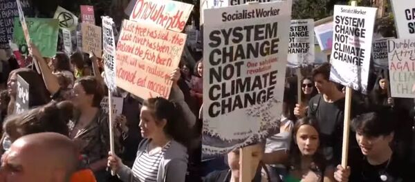 От Европы до Австралии: сотни тысяч активистов вышли на глобальную климатическую забастовку От Европы до Австралии: сотни тысяч активистов вышли на глобальную климатическую забастовку - Sputnik Абхазия