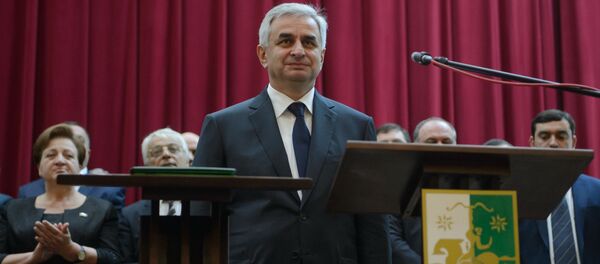 Инаугурация избранного президента Абхазии Рауля Хаджимба - Sputnik Абхазия