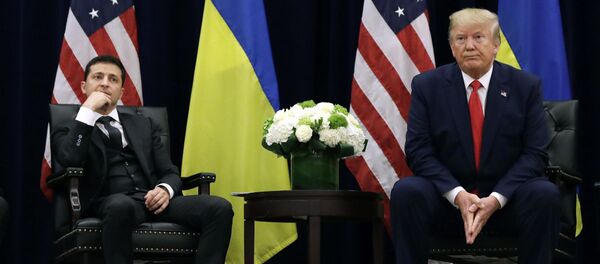 Президент Украины Владимир Зеленский и Президент США Дональд Трамп Президент Украины Владимир Зеленский и Президент США Дональд Трамп - Sputnik Абхазия