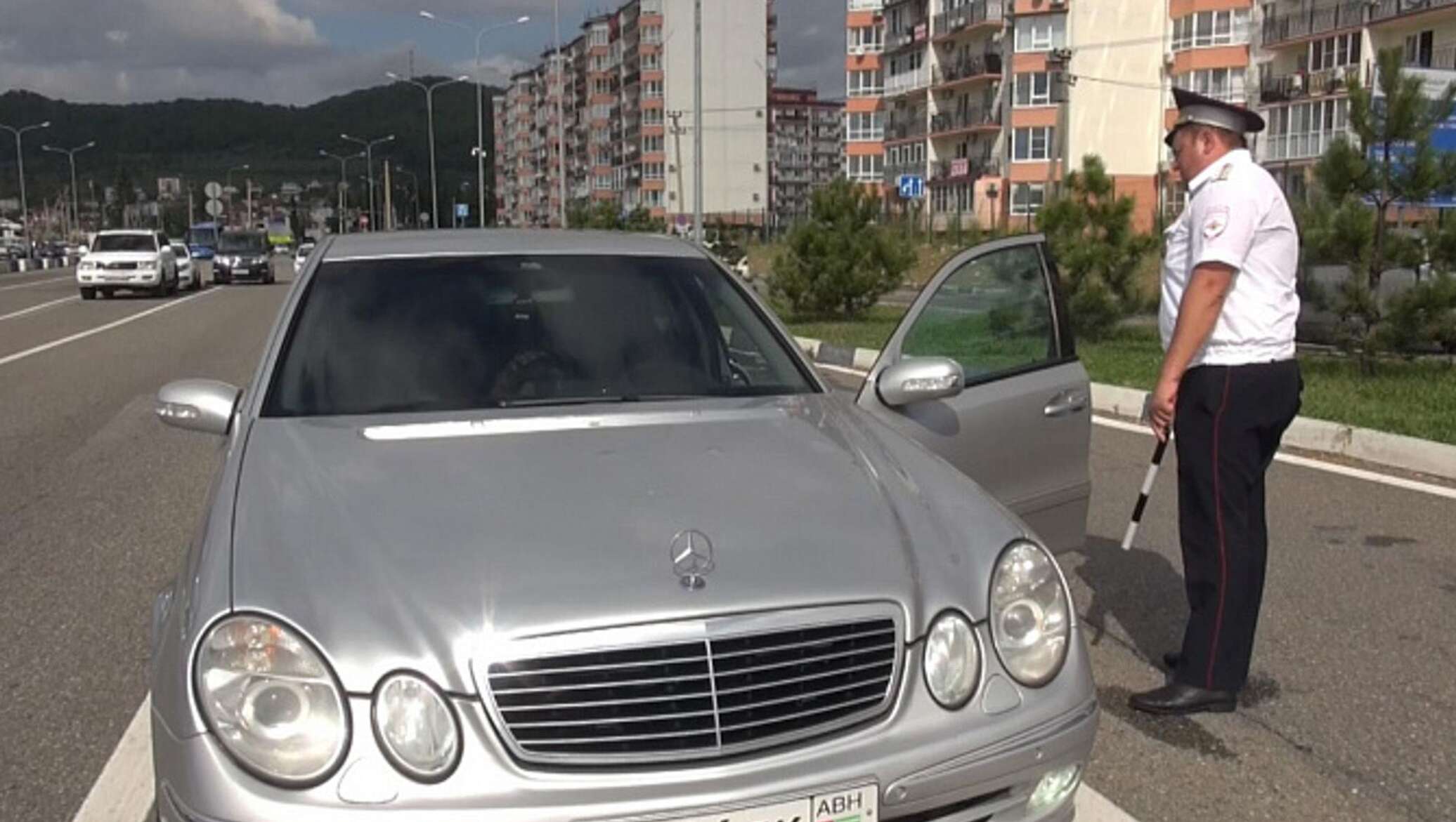 Какие машины в абхазии. Номера Абхазии автомобильные. Абхазия номера машин. Номер машины из Абхазии. Абхаз авто.