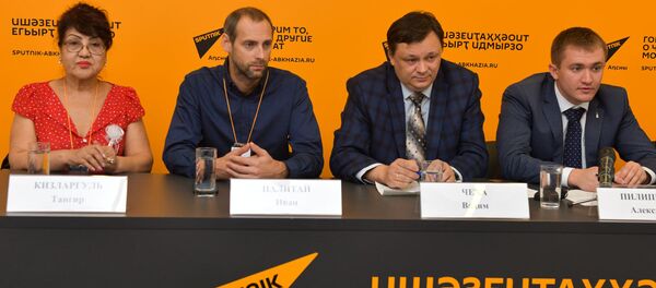 Пресс-конференция Молодежь Абхазии и России: развития добрососедских отношений - Sputnik Абхазия