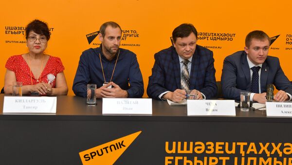 Пресс-конференция Молодежь Абхазии и России: развития добрососедских отношений - Sputnik Абхазия
