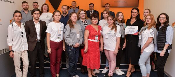 Пресс-конференция Молодежь Абхазии и России: развития добрососедских отношений Пресс-конференция Молодежь Абхазии и России: развития добрососедских отношений - Sputnik Аҧсны