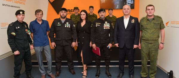 Вручение архивных документов семьям жителей Чечни, погибших в концлагерях  - Sputnik Абхазия