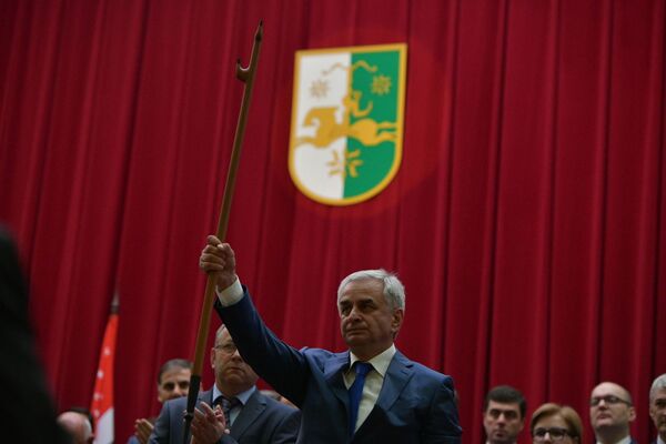 Инаугурация президента Абхазии Рауля Хаджимба - Sputnik Абхазия