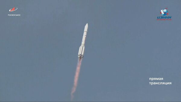 С космодрома Байконур стартовала ракета «Протон-М» с иностранными спутниками на борту - Sputnik Абхазия