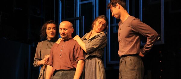 Спектакль Визит старой дамы Спектакль Визит старой дамы - Sputnik Абхазия