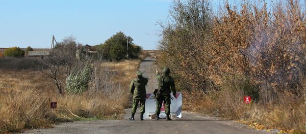 Разведение сил в Донбассе не состоялось Разведение сил в Донбассе не состоялось - Sputnik Абхазия