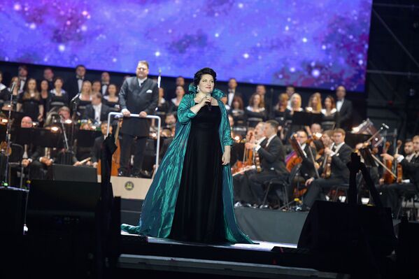 Герзмава не только народная артистка России и Абхазии, она обладательница премии &quot;Триумф&quot;, а также премии &quot;Casta Diva&quot; в номинации &quot;Лучшая оперная певица&quot;. - Sputnik Абхазия