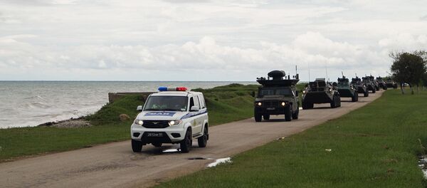 Инспекторы ВАИ ЮВО выполнили безопасное сопровождение около 60 колон военной техники в Абхазии в летнем периоде обучения Инспекторы ВАИ ЮВО выполнили безопасное сопровождение около 60 колон военной техники в Абхазии в летнем периоде обучения - Sputnik Абхазия