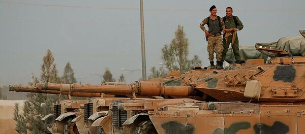 Турецкие военные в городе Акчакале Турецкие военные в городе Акчакале - Sputnik Абхазия