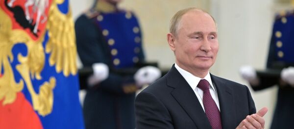 Президент РФ Владимир Путин, архивное фото Президент РФ Владимир Путин, архивное фото - Sputnik Абхазия