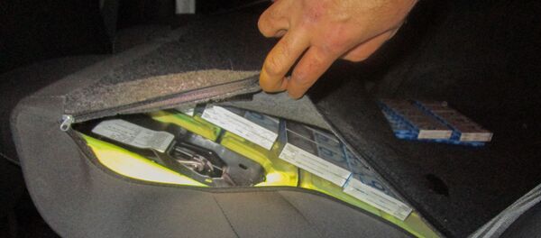 На российско-абхазской границе изъяты партии контрабандных сигарет // Foto / Пресс-служба сочинской таможни - Sputnik Аҧсны