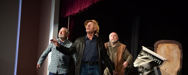 Репетиция спектакля Берег неба в Абхазском драматическом театре - Sputnik Абхазия