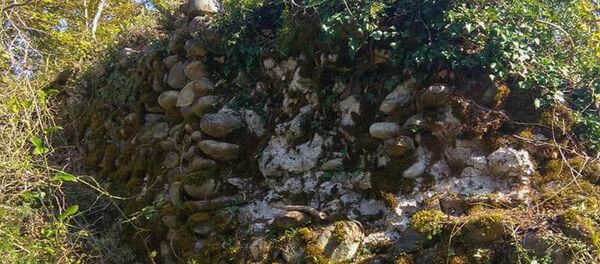 Археологи проводят раскопки близ села Хиацха - Sputnik Абхазия