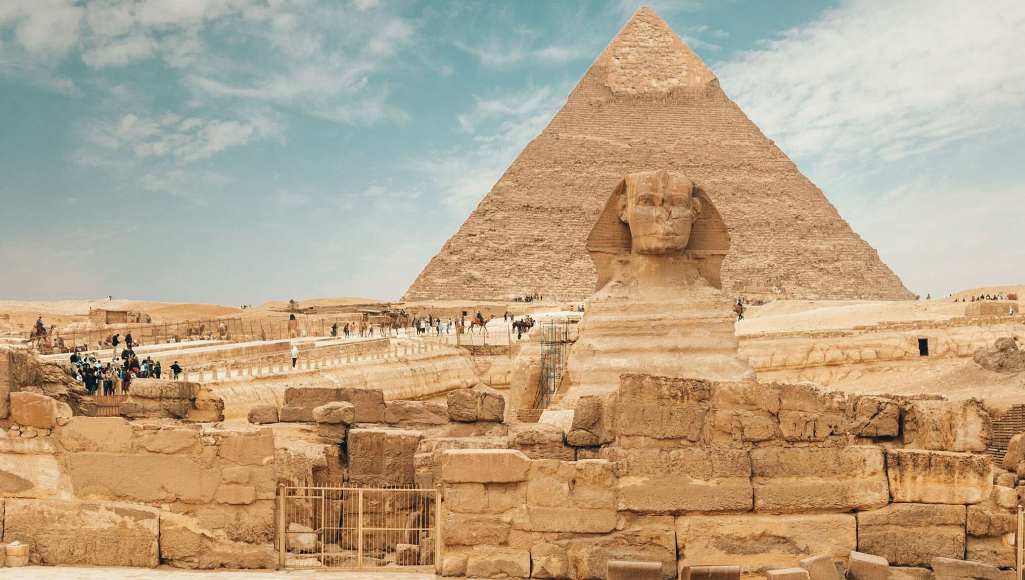 Египет 8 дней. Каир пирамиды экскурсия. Пирамиды в египте туристы. Египет 2023. Египет караван.