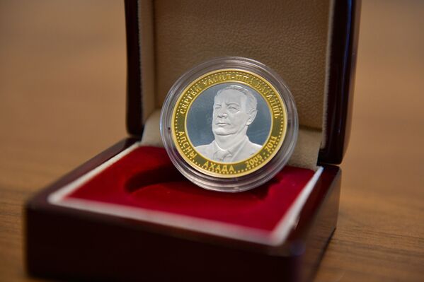 Памятные монеты, реализуемые Нацбанком Абхазии - Sputnik Абхазия