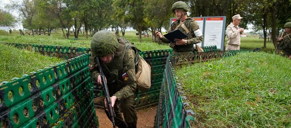 С новобранцами российской военной базы ЮВО в Абхазии стартовал курс общевойсковой подготовки - Sputnik Абхазия