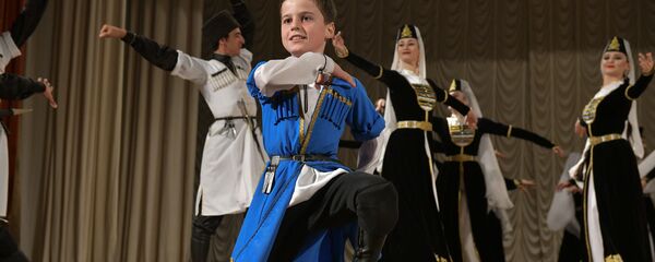 Благотворительный концерт Эрцаху в филармонии - Sputnik Абхазия