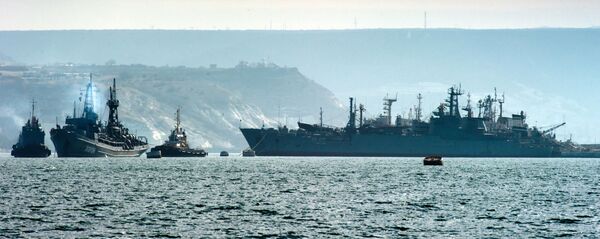 Празднование 47-летия дивизии надводных кораблей Черноморского флота Празднование 47-летия дивизии надводных кораблей Черноморского флота - Sputnik Аҧсны