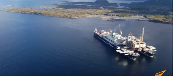 Укладка труб на последнем участке Северного потока - 2 - Sputnik Абхазия