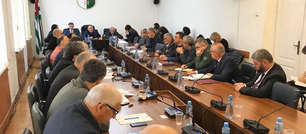 Апарламент аҟны ҳтәылаҿы акриминогентә ҭагылазаашьа иалацәажәеит Апарламент аҟны ҳтәылаҿы акриминогентә ҭагылазаашьа иалацәажәеит - Sputnik Аҧсны