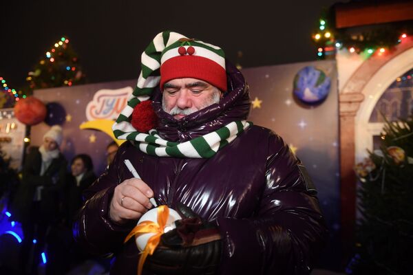 Открытие ГУМ-катка на Красной площади - Sputnik Абхазия