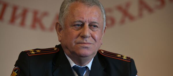 Представление нового министра МВД Раули Смыр Представление нового министра МВД Раули Смыр - Sputnik Абхазия