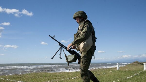 Солдат новобранец российский солдат море - Sputnik Абхазия