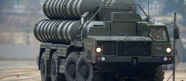 Совместные тренировки сводного парадного расчета, механизированной колонны и авиации Парада Победы - Sputnik Абхазия