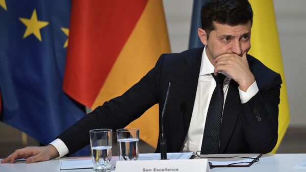 Президент Украины Владимир Зеленский на пресс-конференции по итогам встречи в Нормандском формате в Елисейском дворце - Sputnik Абхазия