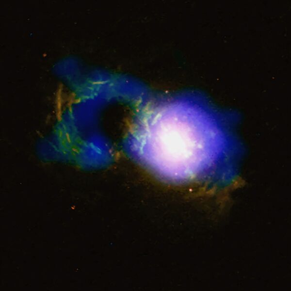 Квазар Teacup со сверхмассивной черной дырой SDSS 1430 + 1339 - Sputnik Абхазия