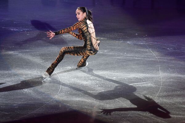 Алина Загитова участвует в показательных выступлениях после финала Гран-при по фигурному катанию в японской Нагое - Sputnik Абхазия