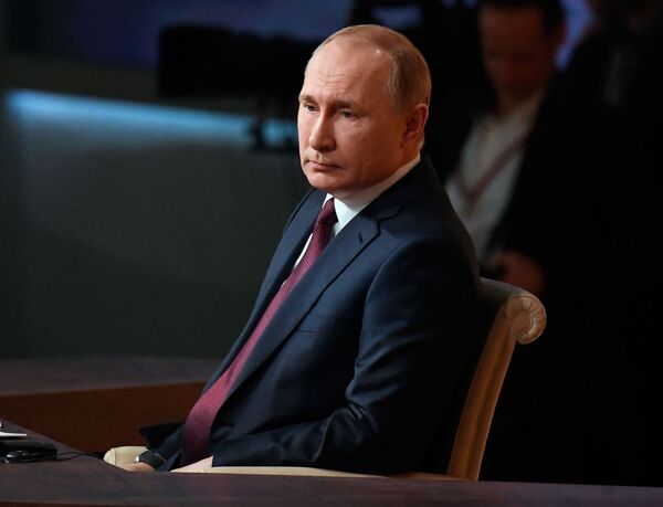 Президент России Владимир Путин на ежегодной большой пресс-конференции - Sputnik Абхазия