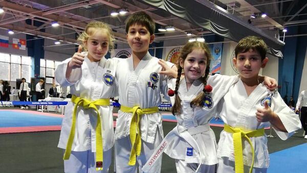 Тринадцать медалей завоевали тхэквандисты из Абхазии на турнире в Сочи - Sputnik Абхазия