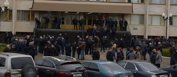 Ситуация у Администрации президента Ситуация у Администрации президента - Sputnik Абхазия