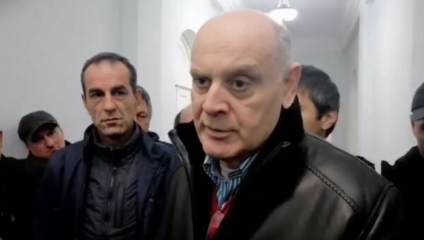 Аслан Бжания выступил с заявлением  - Sputnik Абхазия