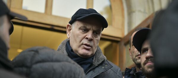 Аслан Бжания  Аслан Бжания  - Sputnik Абхазия