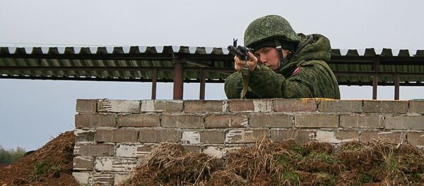 В горах и на побережье Абхазии около 1 тыс. военнослужащих ЮВО выполнили боевые стрельбы в составе отделений и экипажей бронемашин В горах и на побережье Абхазии около 1 тыс. военнослужащих ЮВО выполнили боевые стрельбы в составе отделений и экипажей бронемашин - Sputnik Абхазия