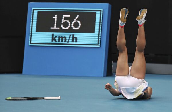 Румынская теннисистка Симона Халеп в матче против американки Дженнифер Брейди на чемпионате Australian Open - Sputnik Абхазия