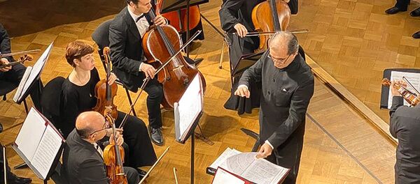 Концерт Государственного камерного оркестра Республики Абхазия в Консерватории имени Чайковского - Sputnik Абхазия