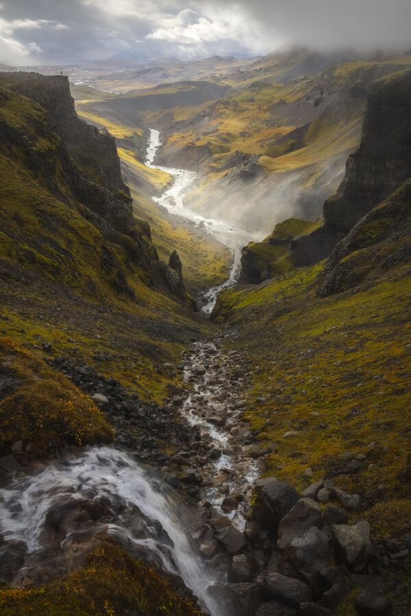 Снимок водопада в Исландии российского фотографа Олега Ершова.  - Sputnik Абхазия