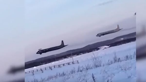 Кадры экстремального полета российских противолодочных самолетов Ил-38 - Sputnik Абхазия