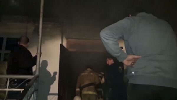 Пожар в доме по улице Заречной в городе Сухуме - Sputnik Абхазия