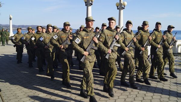 Парадные расчеты ЮВО в Абхазии приступили к подготовке парада Победы - Sputnik Абхазия