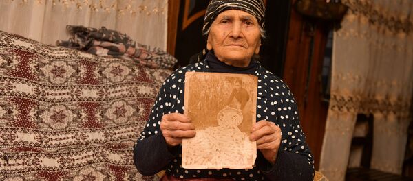 Долгожительница Зина Шамугия Долгожительница Зина Шамугия - Sputnik Абхазия