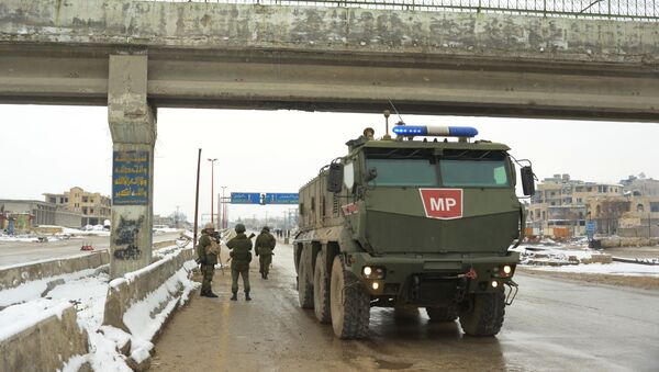 Российская военная полиция в освобожденном сирийском городе Маарет-Нууман - Sputnik Абхазия