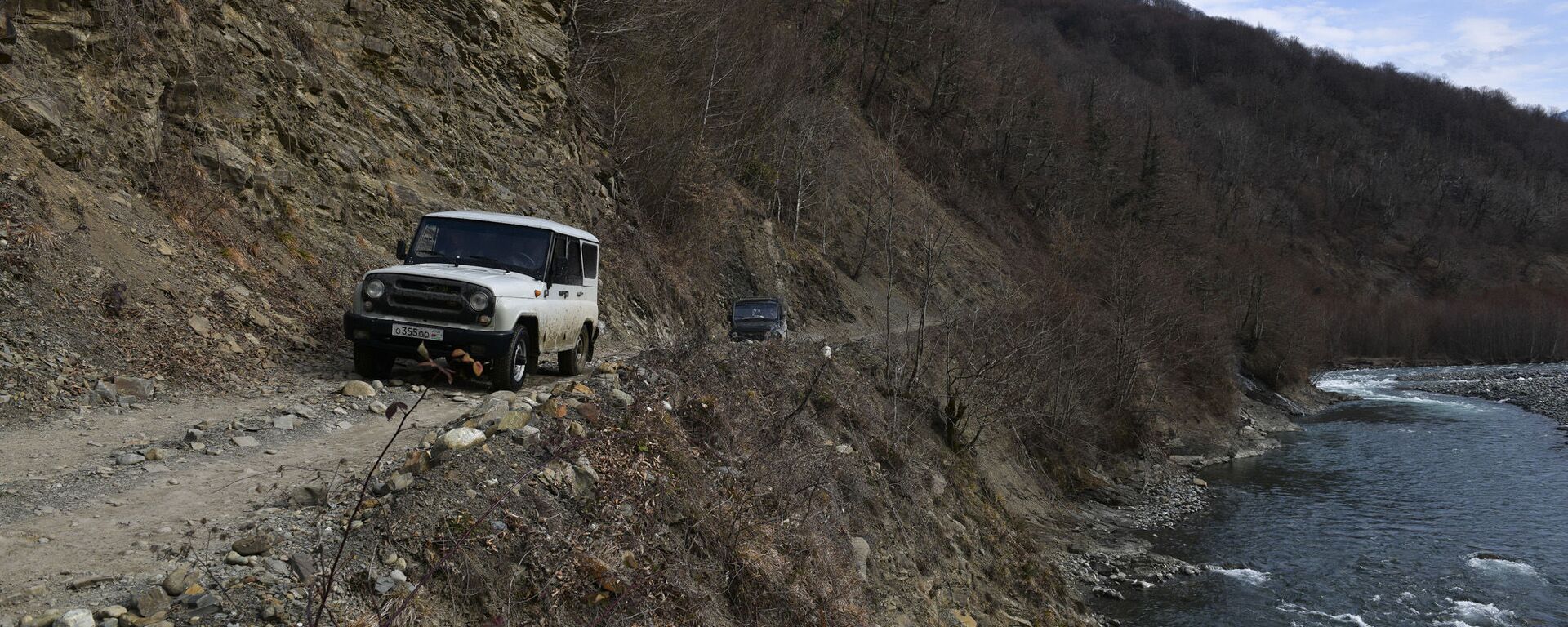 Доехать до Ажары можно только на внедорожниках - Sputnik Абхазия, 1920, 27.11.2025