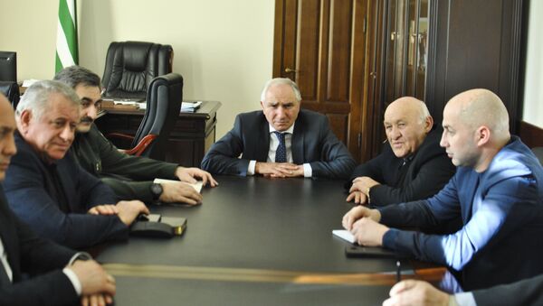 Исполняющий обязанности Президента Республики Абхазия Валерий Бганба - Sputnik Абхазия
